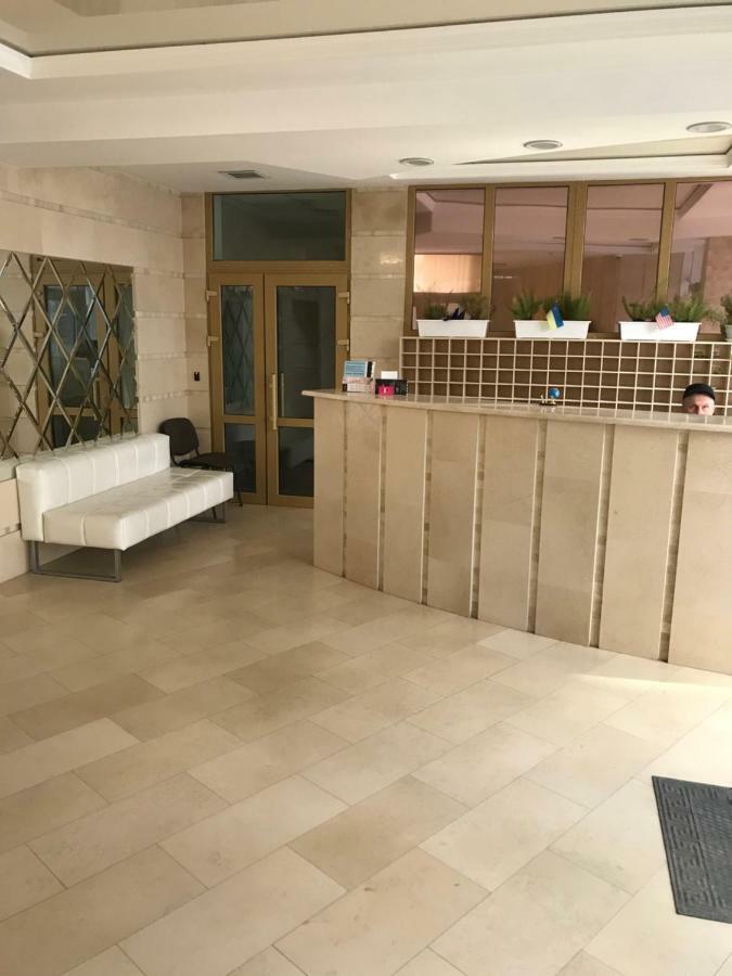 Gagarin Studio Apartment Oldenburg Bagian luar foto