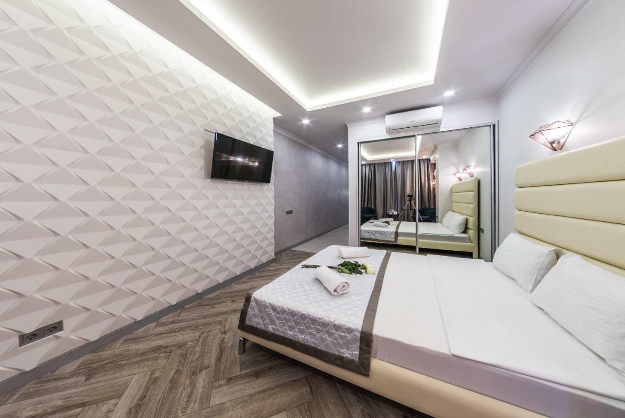 Gagarin Studio Apartment Oldenburg Bagian luar foto