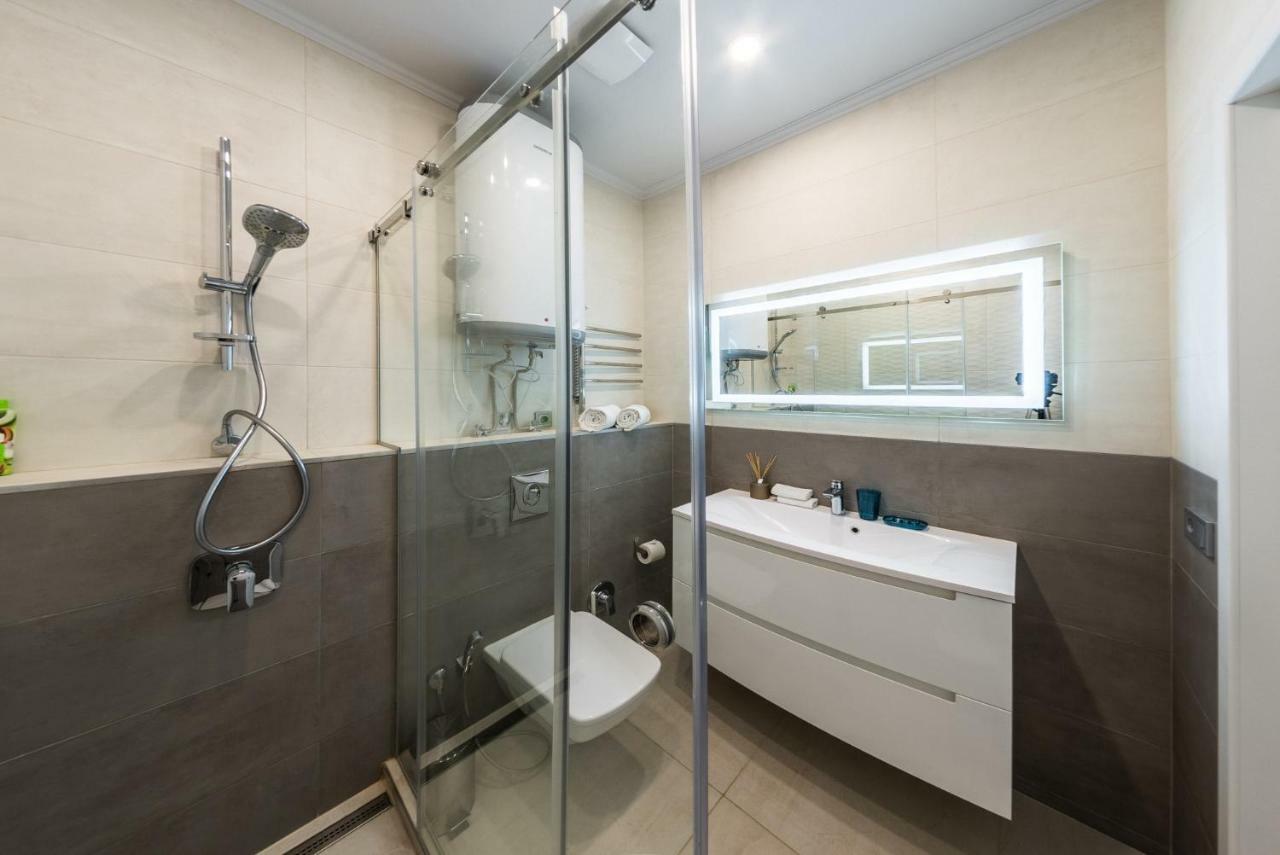 Gagarin Studio Apartment Oldenburg Bagian luar foto