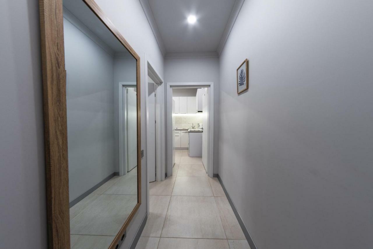 Gagarin Studio Apartment Oldenburg Bagian luar foto