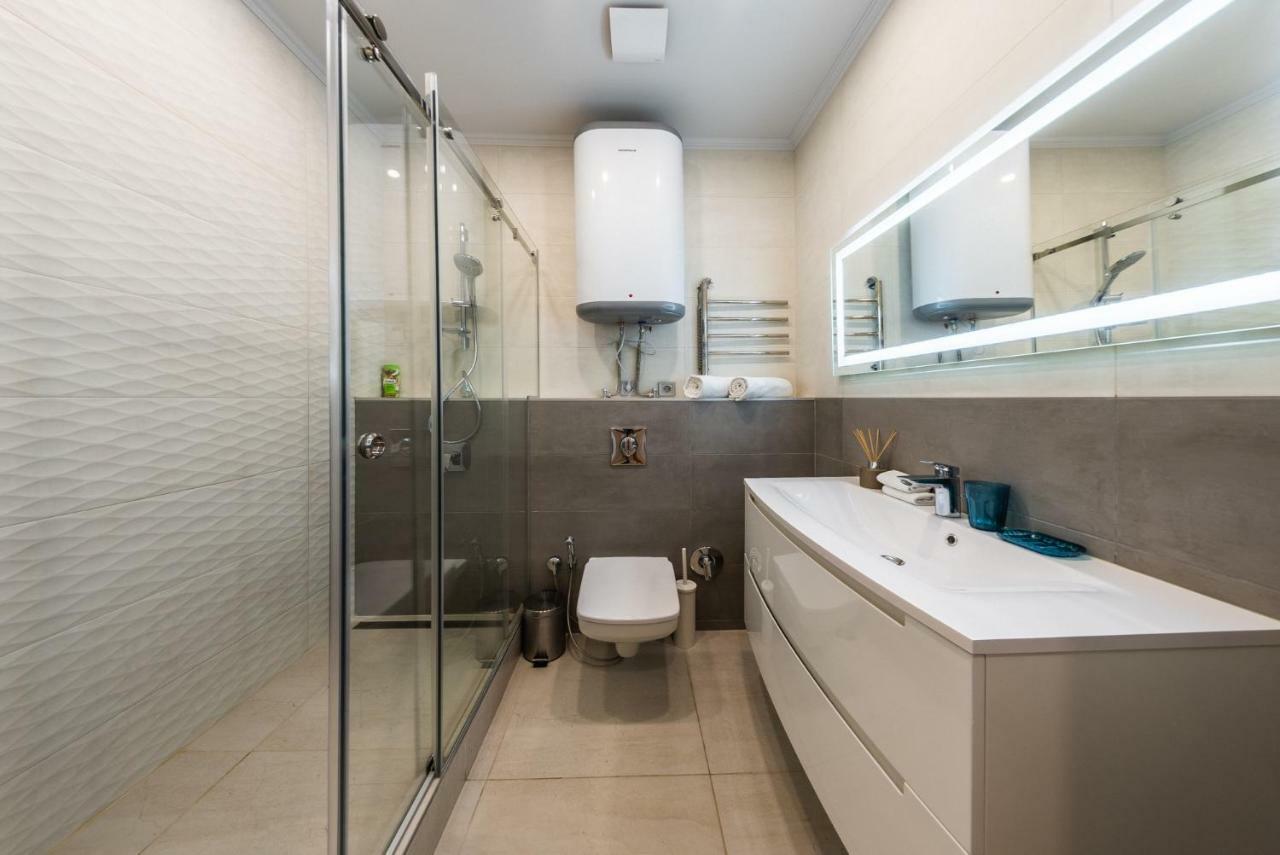 Gagarin Studio Apartment Oldenburg Bagian luar foto