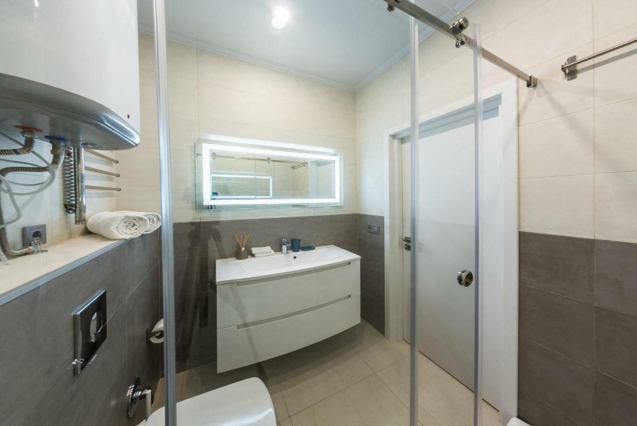 Gagarin Studio Apartment Oldenburg Bagian luar foto